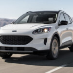 2021 Ford Escape Hybrid Buyer 39 s Guide Reviews Specs Comparisons