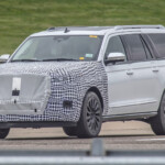 2022 Lincoln Navigator And Ford Expedition Spied With Massive New