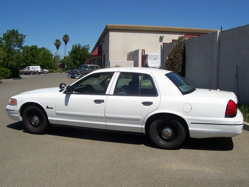 Buy Used 2000 Ford Crown Victoria Police Interceptor Sedan 4 Door 4 6L 