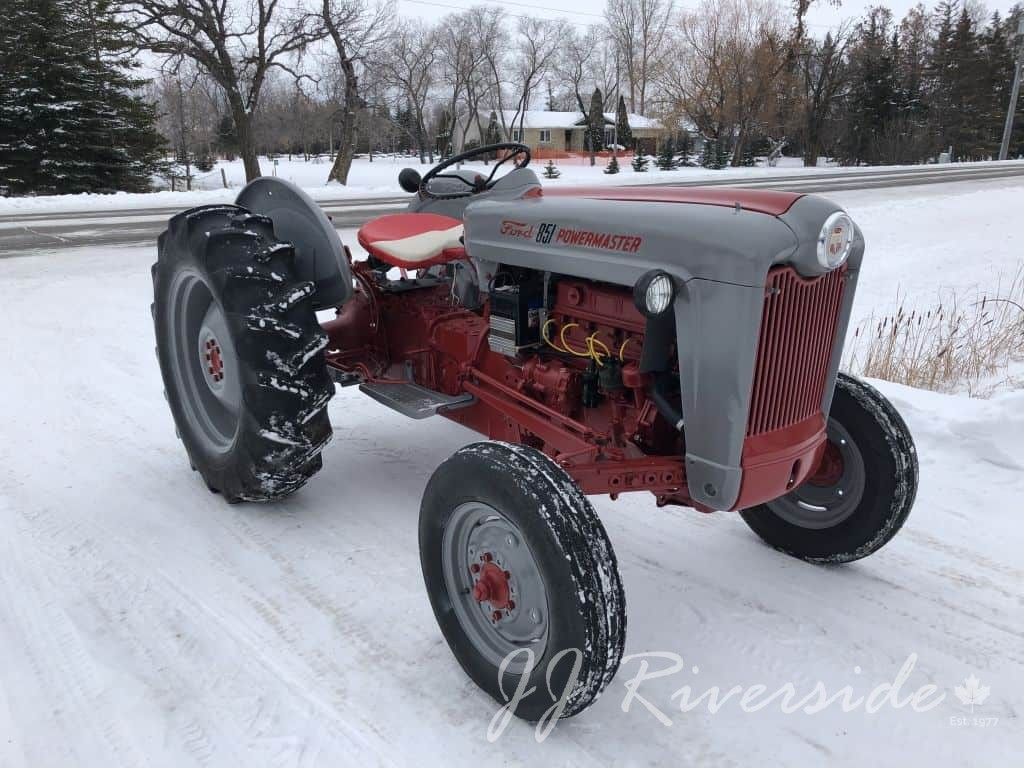 Ford 851 Tractor JJ Riverside Mfg Ltd