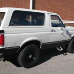 Ford Bronco 1987 White For Sale 1FMEU15H1HLA61927 1987 Bronco XLT 5 8