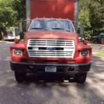 Ford F700 1986 Van Box Trucks