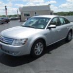 Sell Used 2009 Ford Taurus SEL In 3621 Veterans Memorial Pkwy Saint